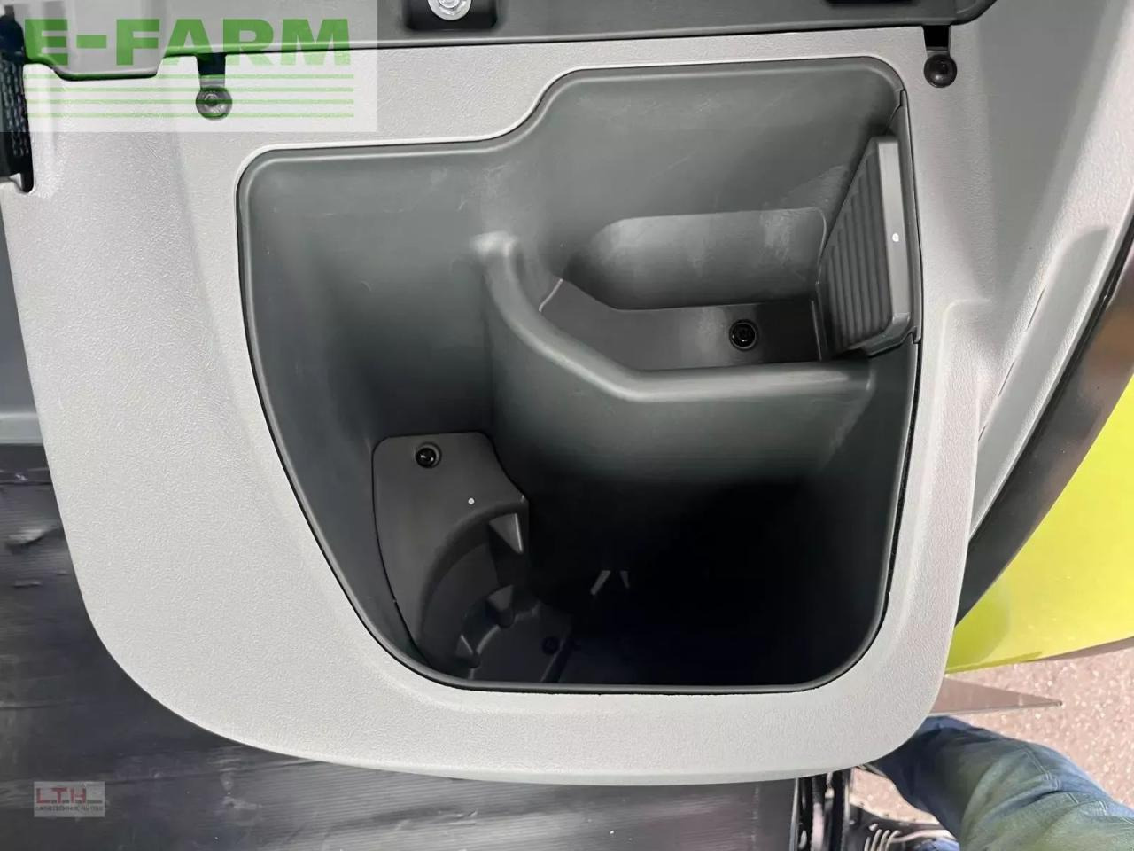 Tracteur agricole CLAAS arion 660 cmatic cebis CMATIC CEBIS