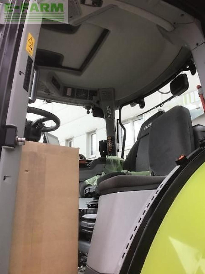 Tracteur agricole CLAAS arion 660 cmatic focus