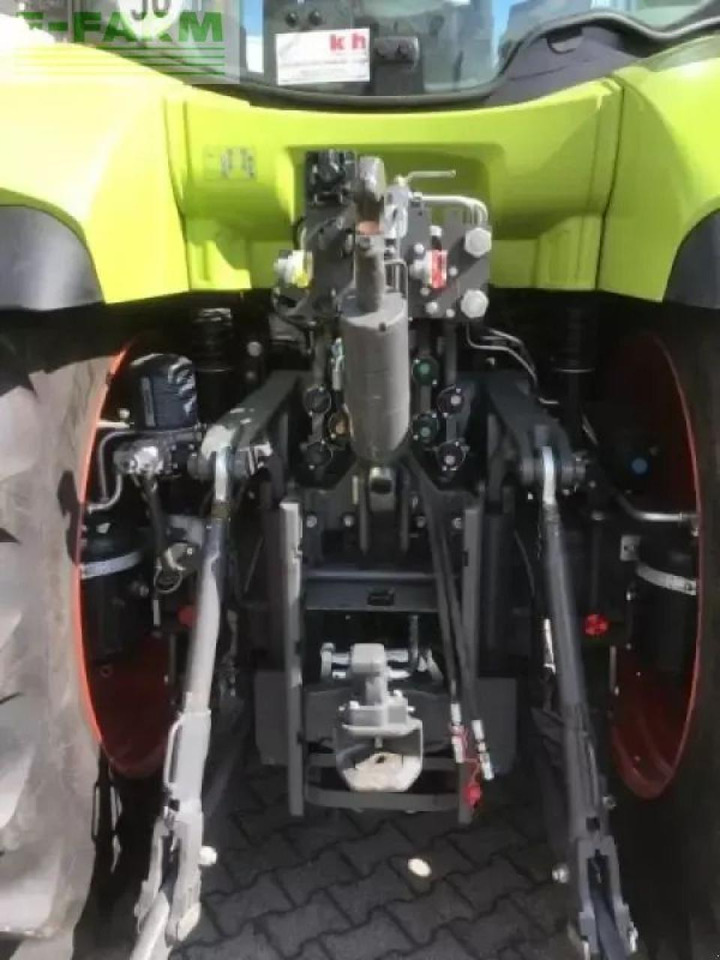 Tracteur agricole CLAAS arion 660 cmatic focus