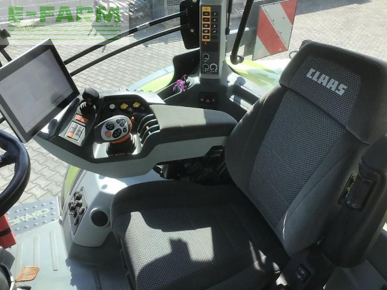 Tracteur agricole CLAAS arion 660 cmatic focus