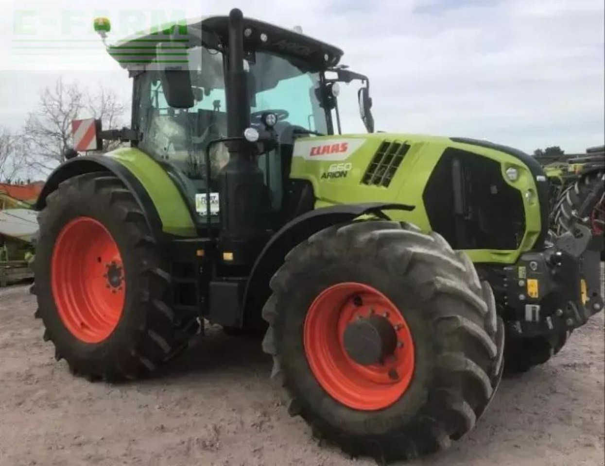 Tracteur agricole CLAAS arion 660 cmatic focus