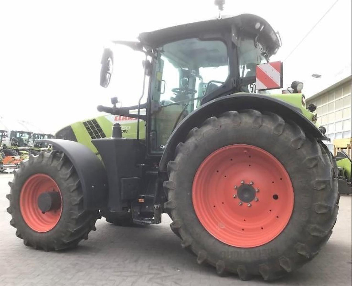 Tracteur agricole CLAAS arion 660 cmatic focus