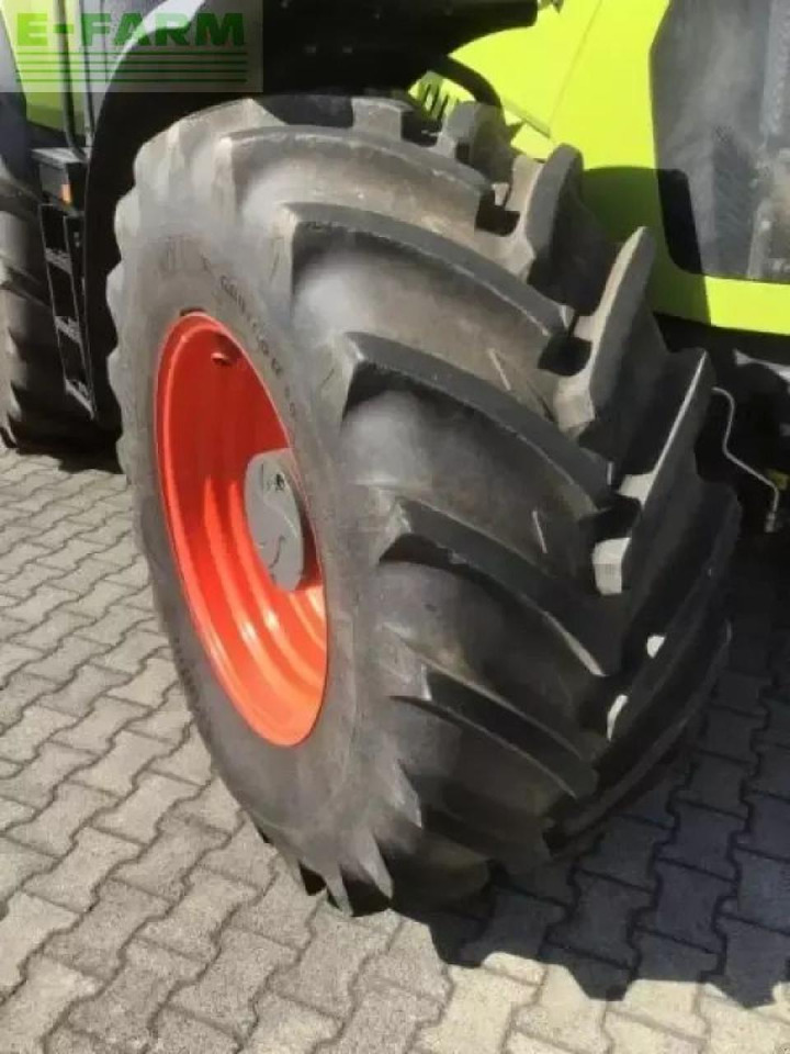 Tracteur agricole CLAAS arion 660 cmatic focus
