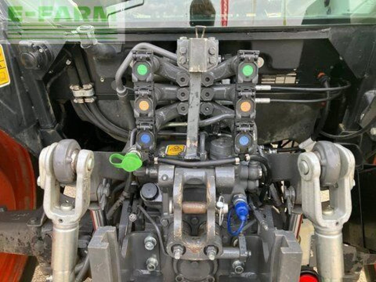 Tracteur agricole CLAAS atos 220