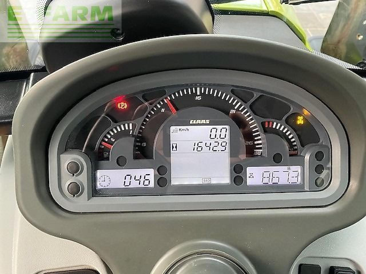 Tracteur agricole CLAAS atos 220