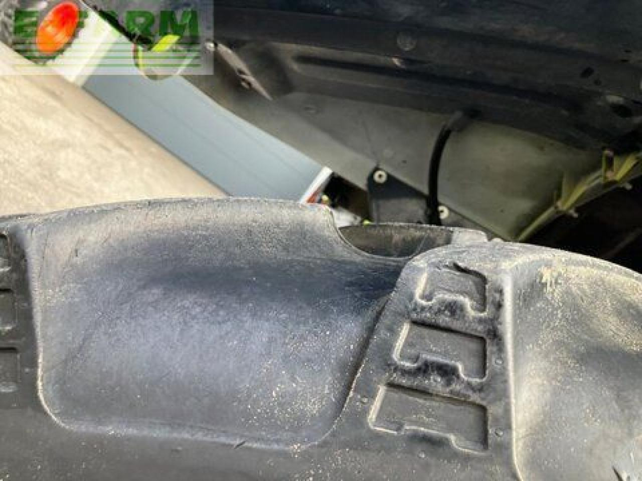 Tracteur agricole CLAAS atos 220