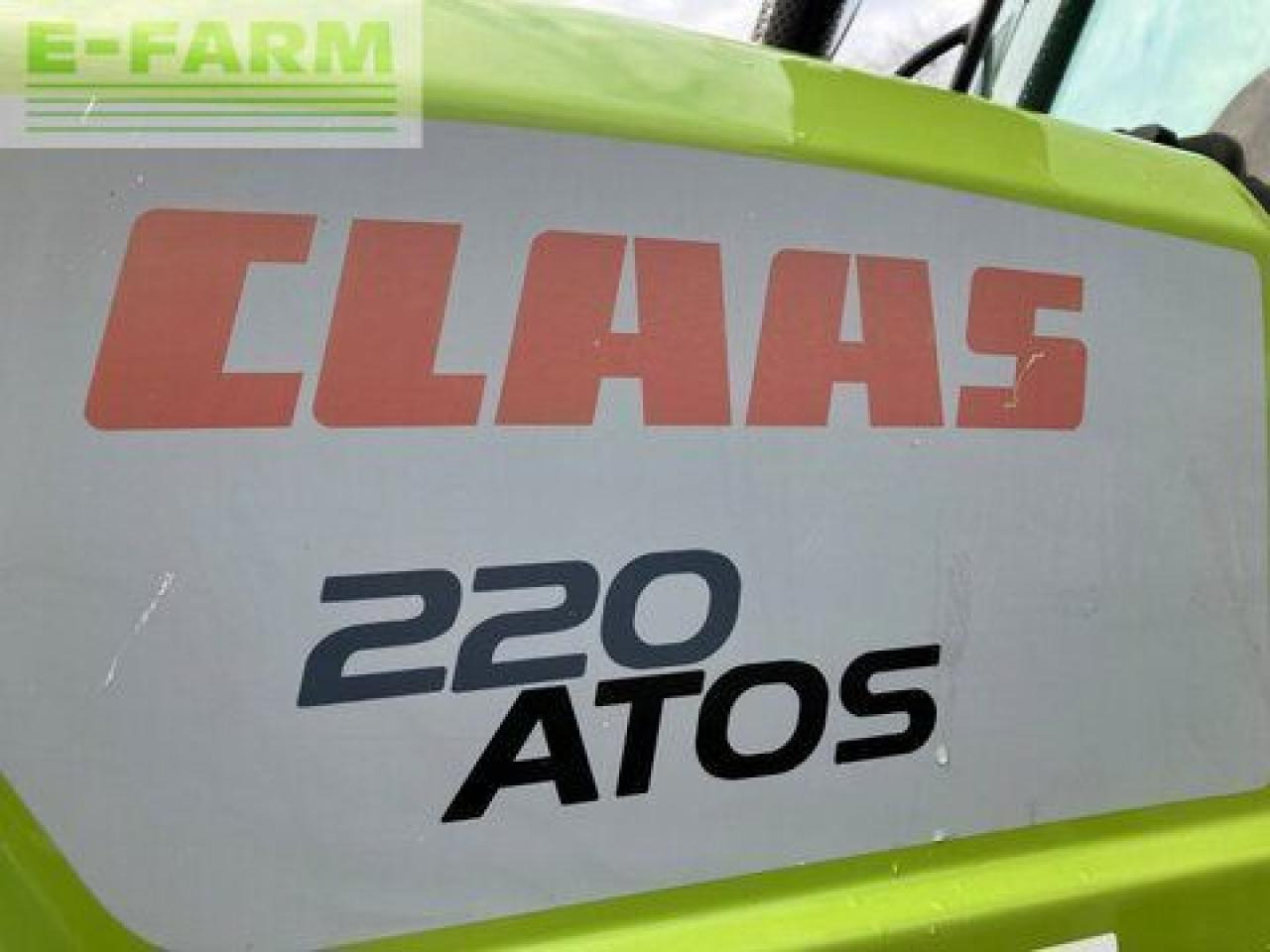 Tracteur agricole CLAAS atos 220