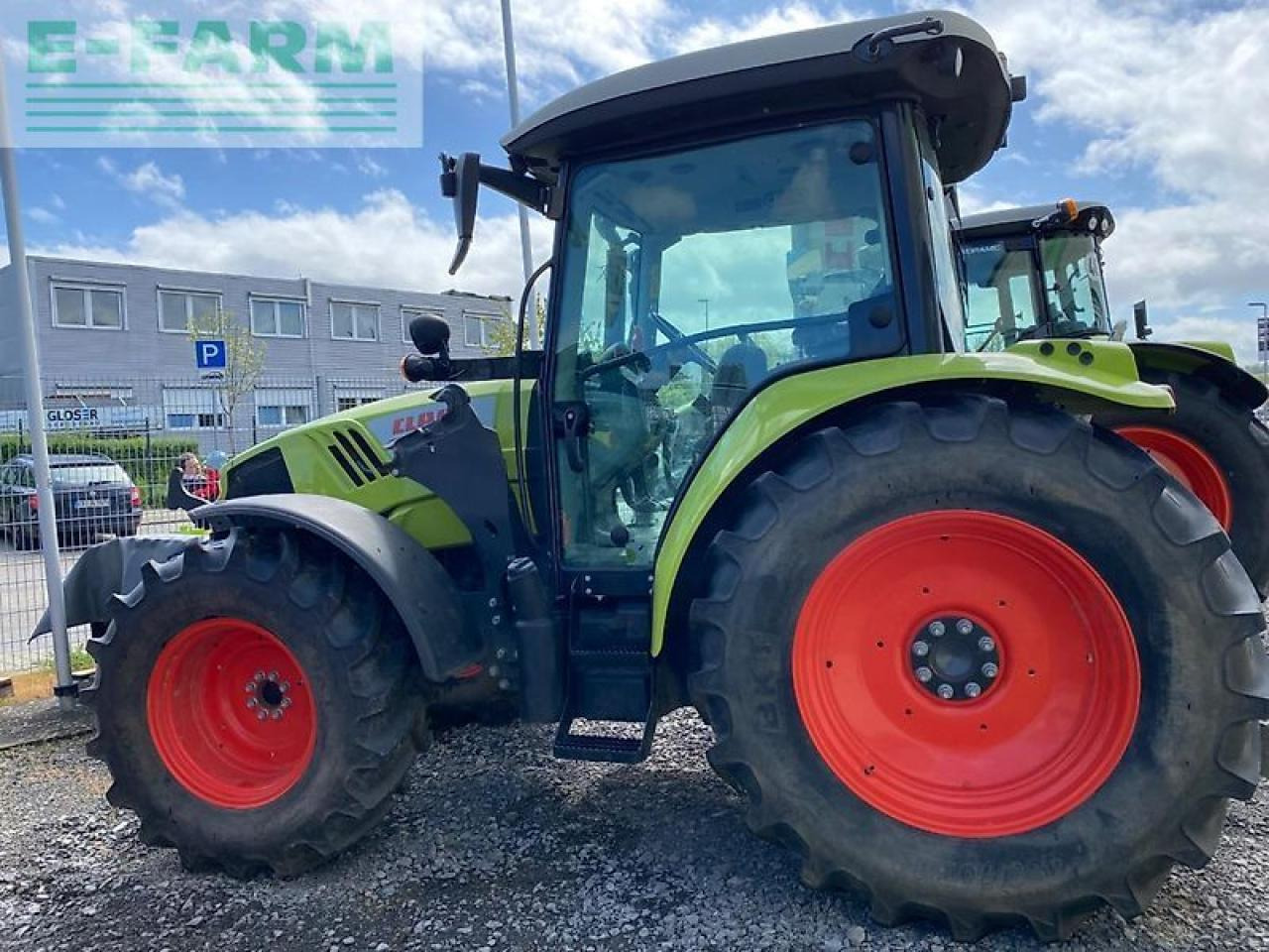 Tracteur agricole CLAAS atos 330