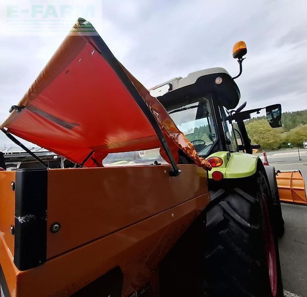 Tracteur agricole CLAAS atos 330 mit schneeschild/streuer