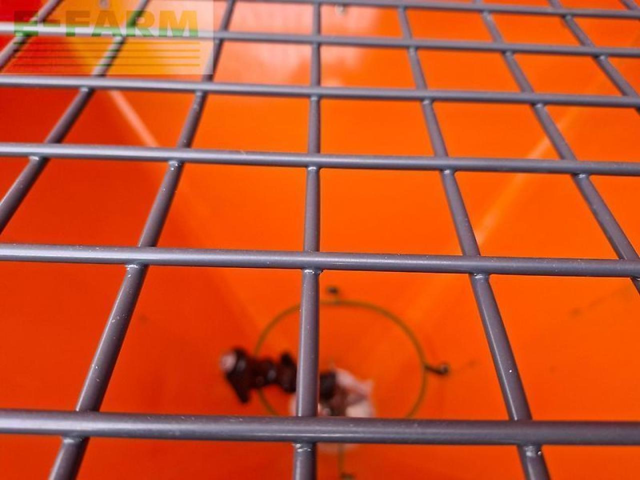 Tracteur agricole CLAAS atos 330 mit schneeschild/streuer