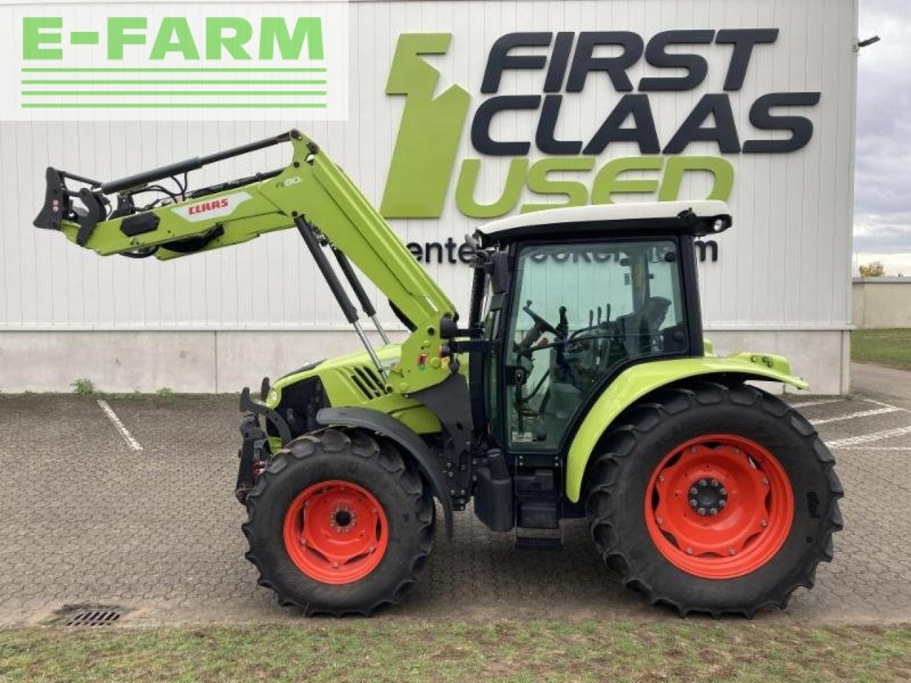 Tracteur agricole CLAAS atos 330 stage