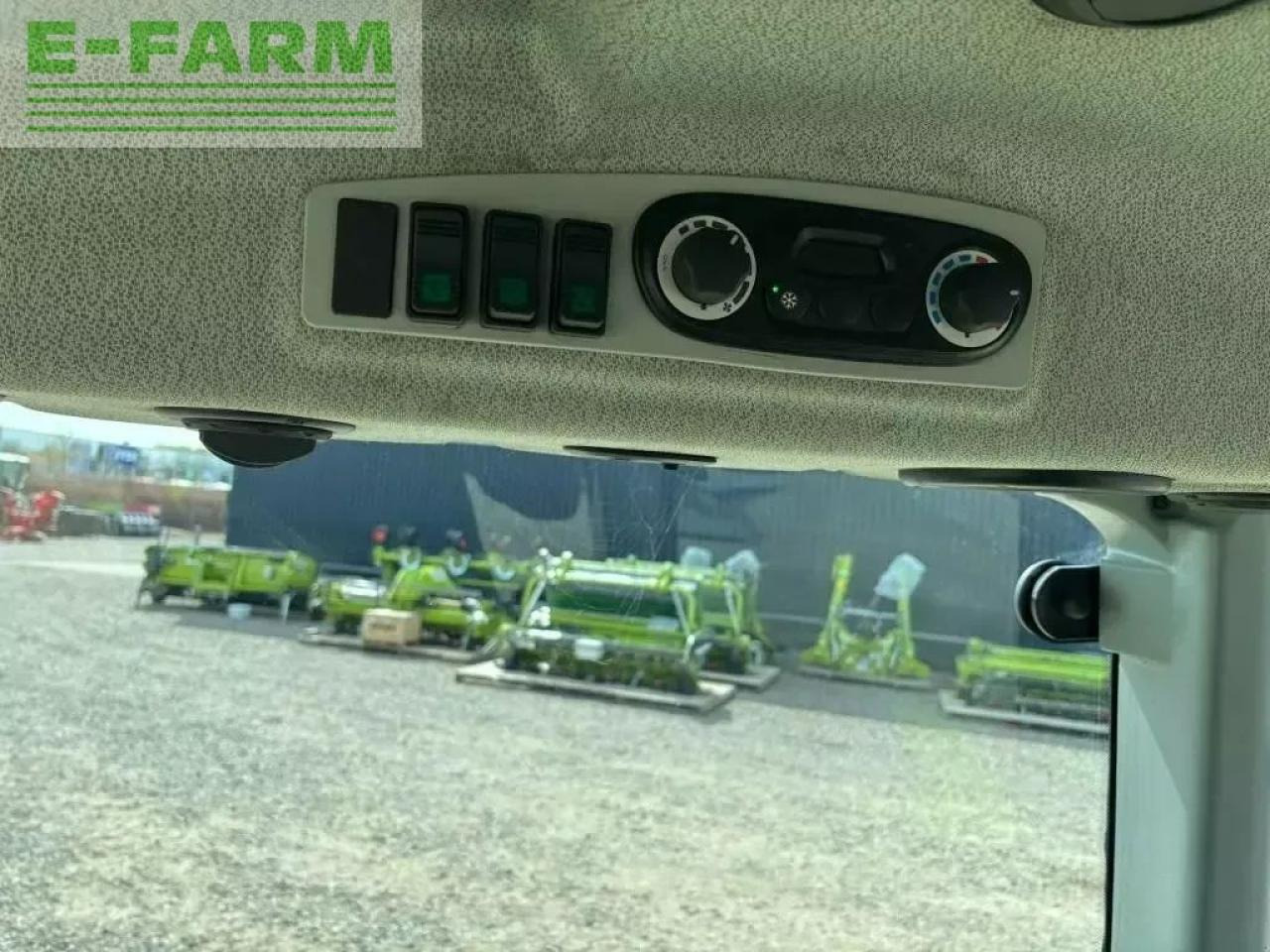 Tracteur agricole CLAAS atos 340