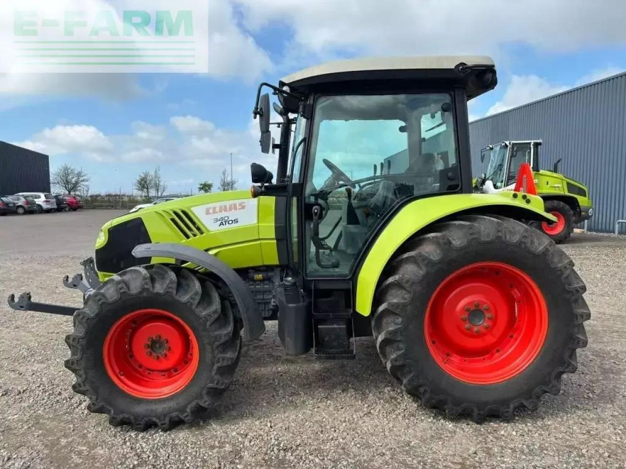 Tracteur agricole CLAAS atos 340