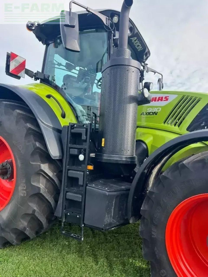 Tracteur agricole CLAAS axio 930