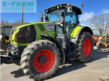Tracteur agricole CLAAS axion 800
