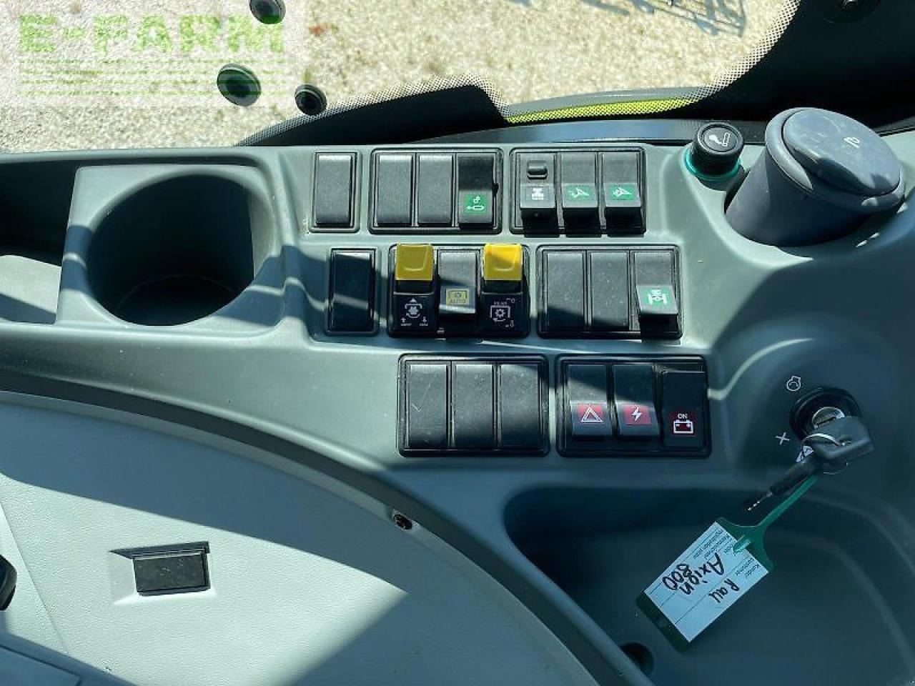 Tracteur agricole CLAAS axion 800 cis+ preisreduziert