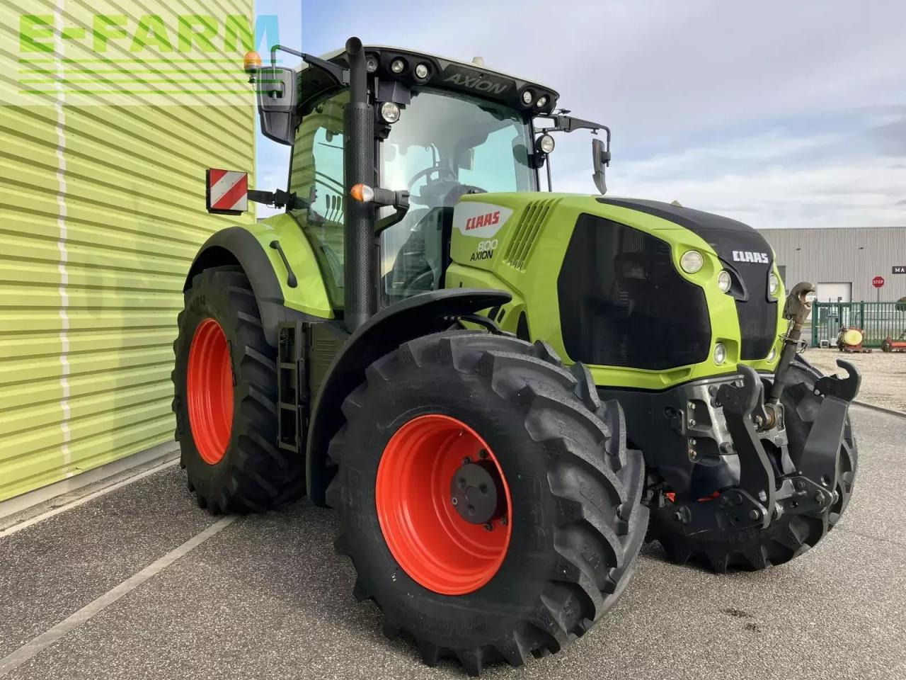 Tracteur agricole CLAAS axion 800 hexashift ls+