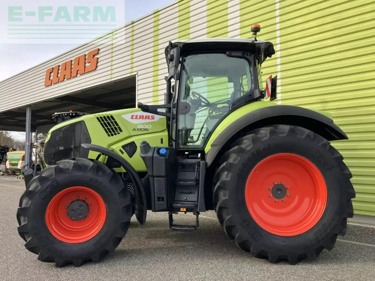 Tracteur agricole CLAAS axion 800 hexashift ls+