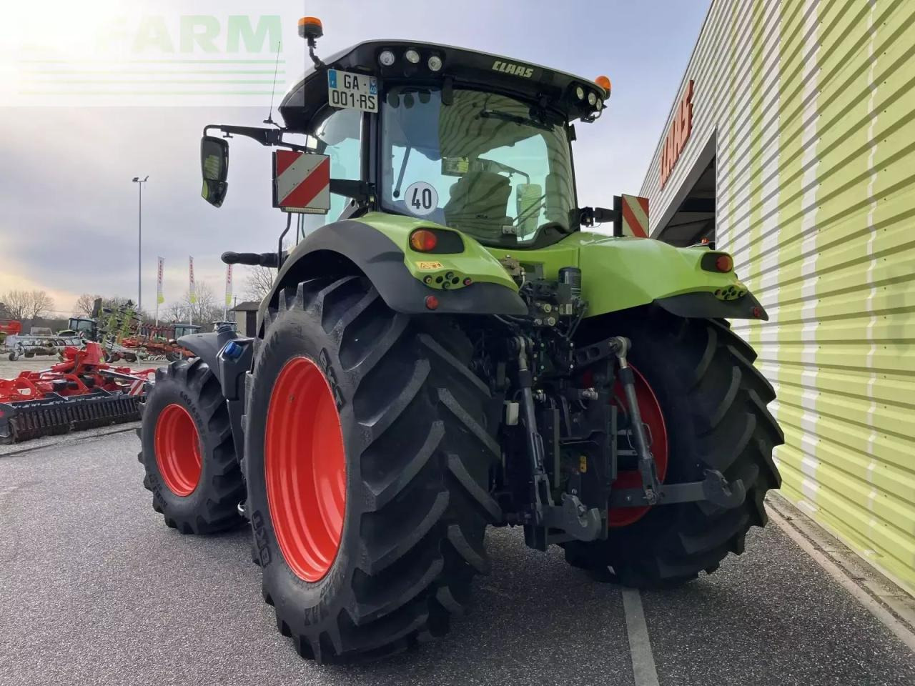 Tracteur agricole CLAAS axion 800 hexashift ls+