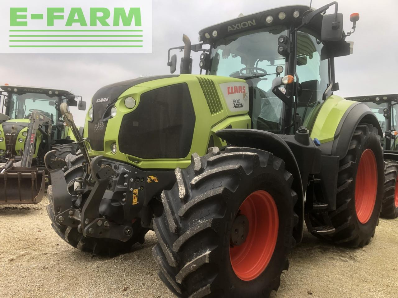 Tracteur agricole CLAAS axion 800 t4f