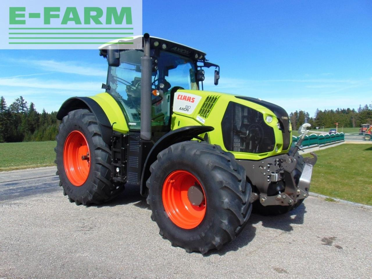 Tracteur agricole CLAAS axion 810 c-matic