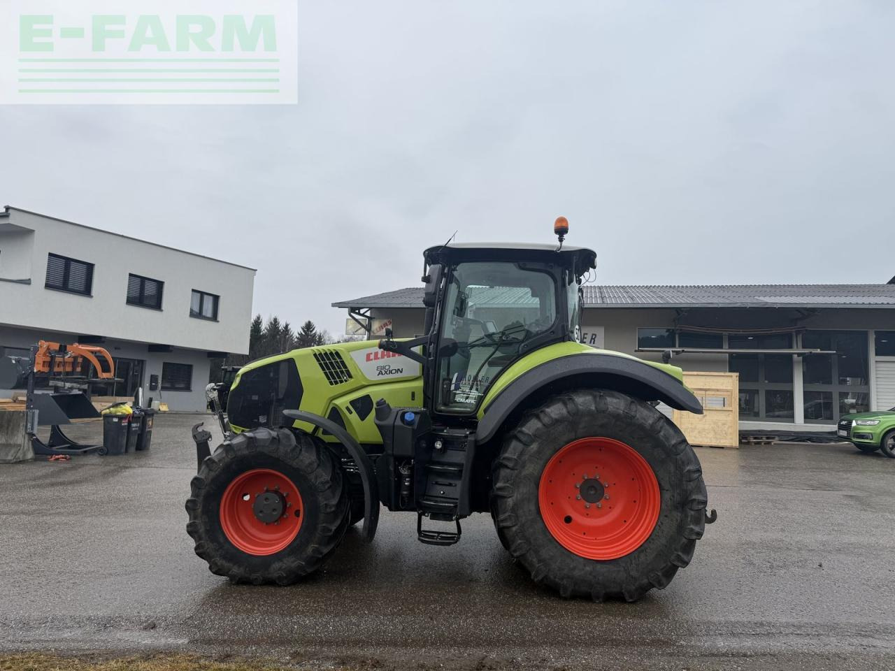 Tracteur agricole CLAAS axion 810 c-matic CMATIC