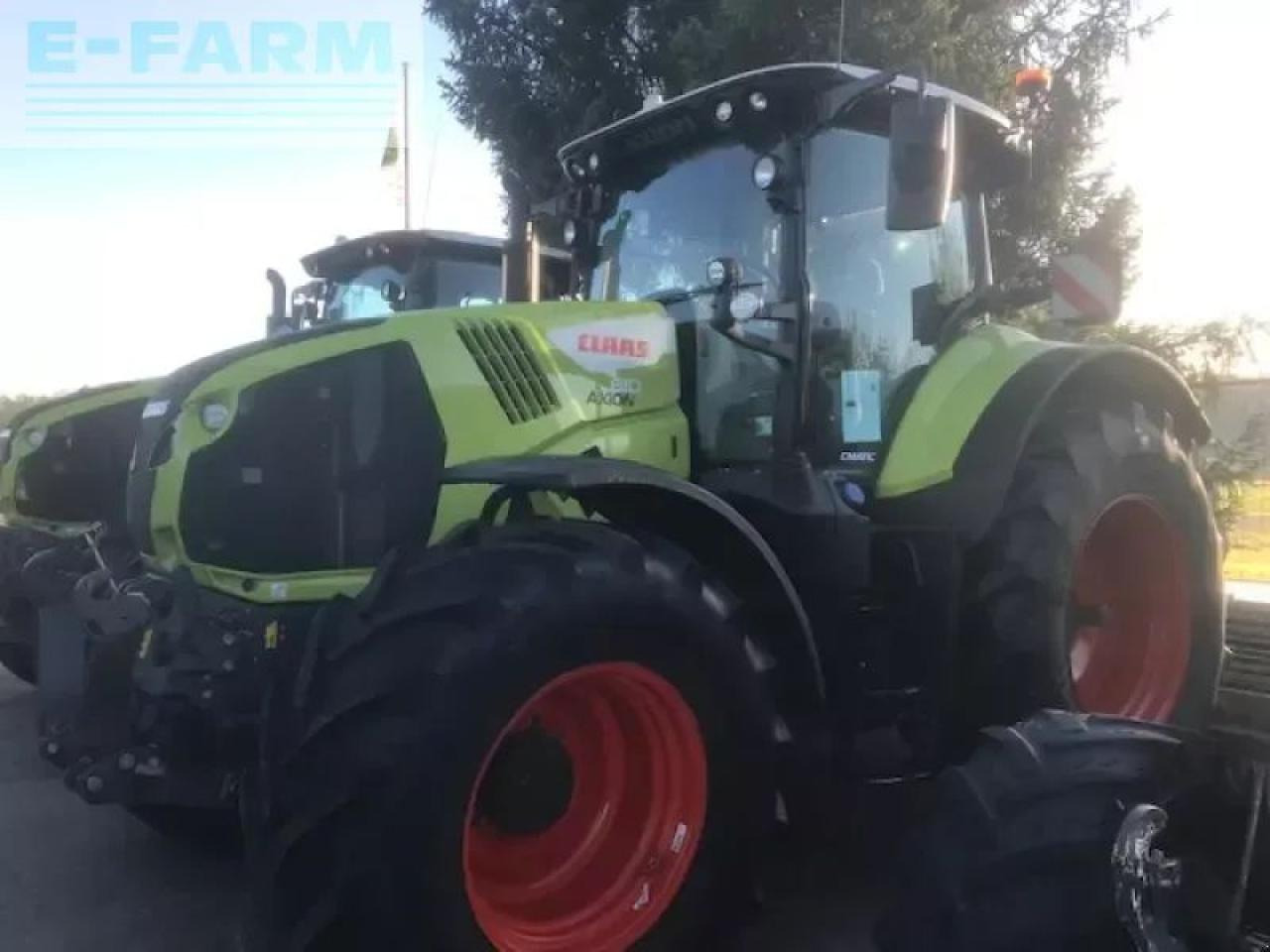 Tracteur agricole CLAAS axion 810 c-matic CMATIC