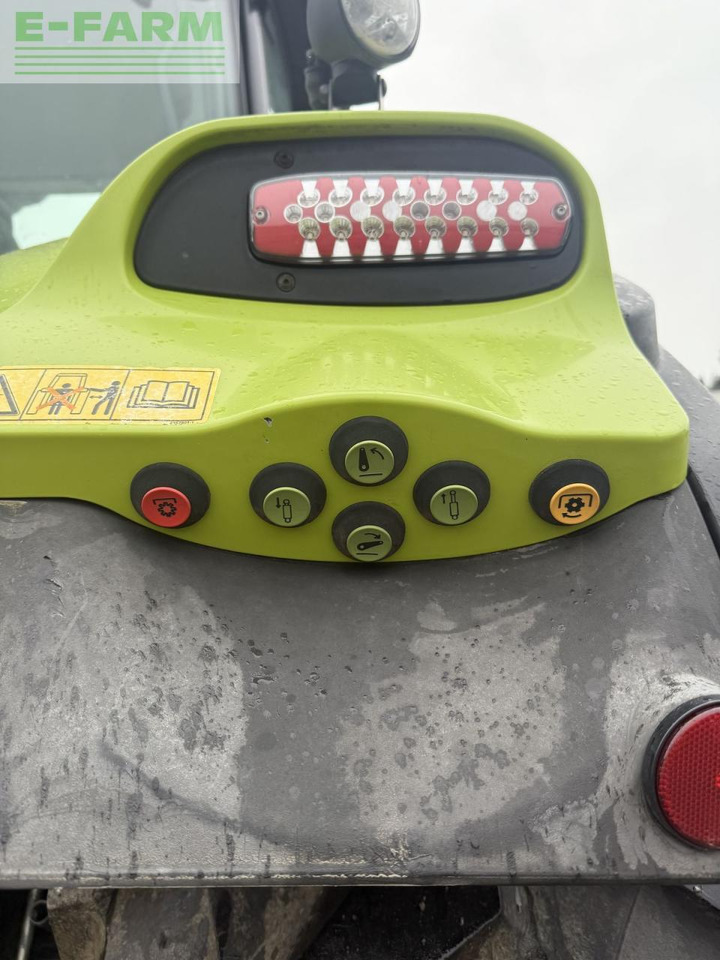 Tracteur agricole CLAAS axion 810 c-matic CMATIC