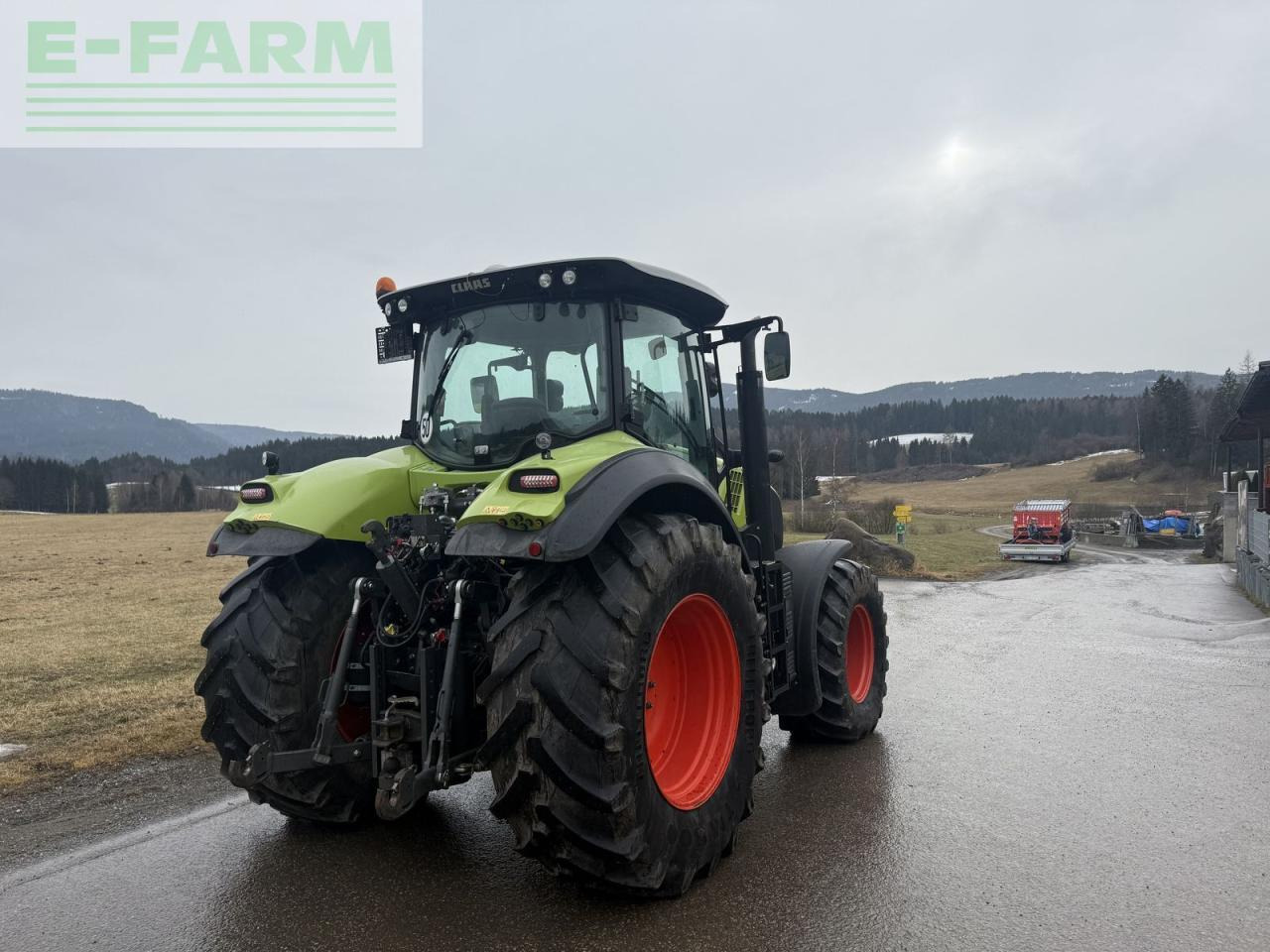 Tracteur agricole CLAAS axion 810 c-matic CMATIC