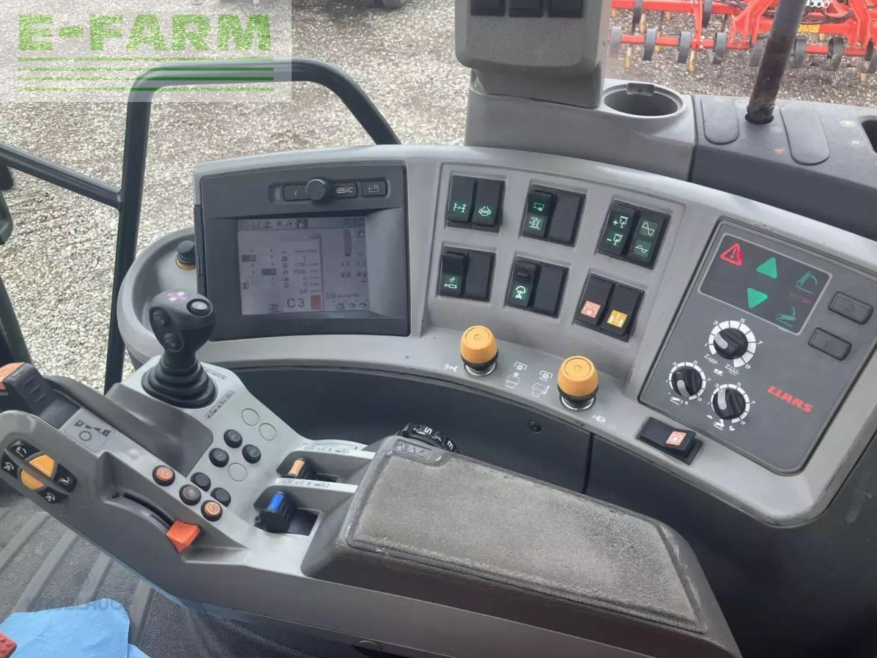 Tracteur agricole CLAAS axion 810 c-matic CMATIC