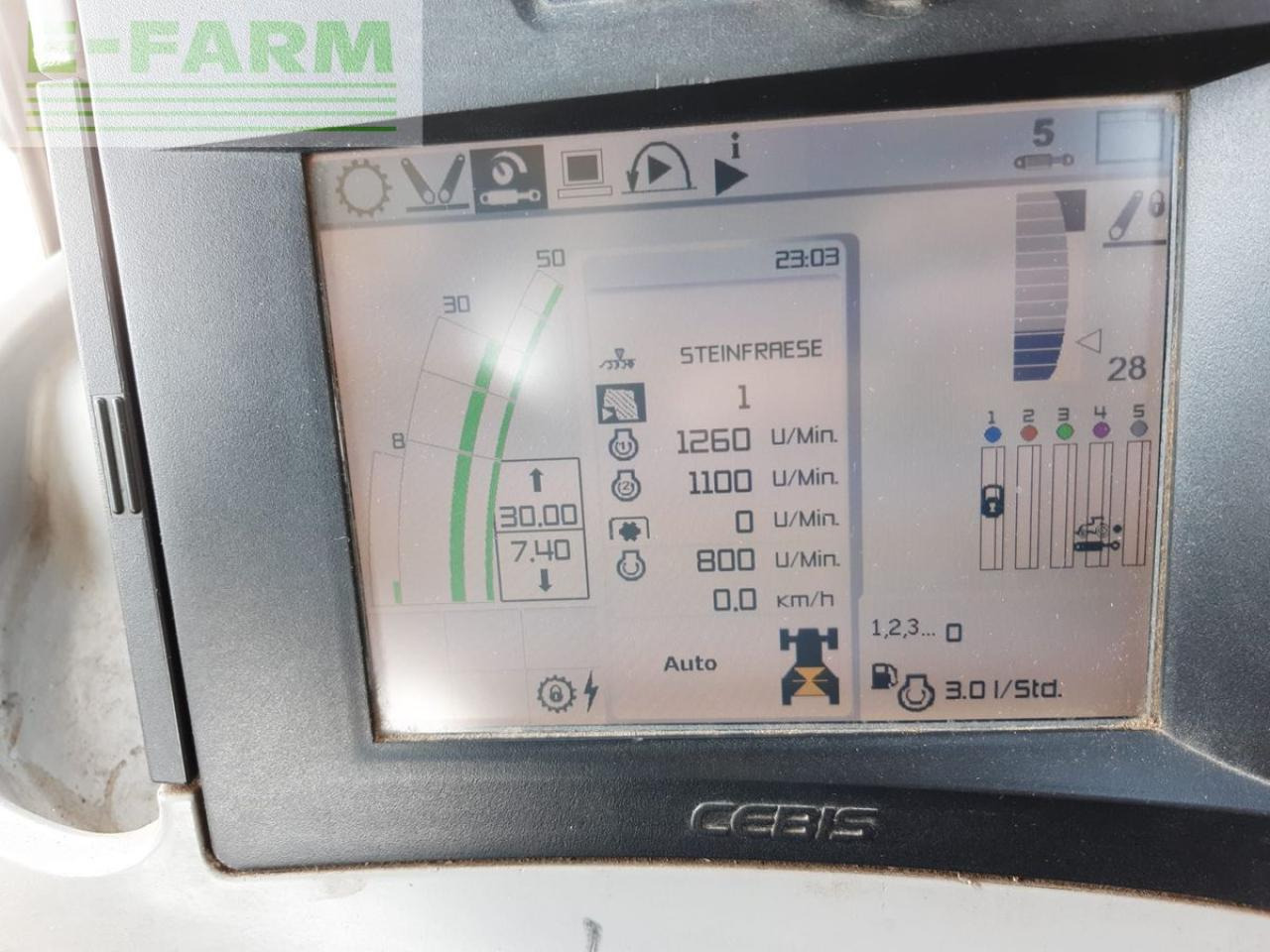 Tracteur agricole CLAAS axion 810 c-matic CMATIC