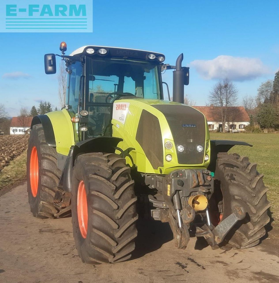Tracteur agricole CLAAS axion 810 c-matic CMATIC