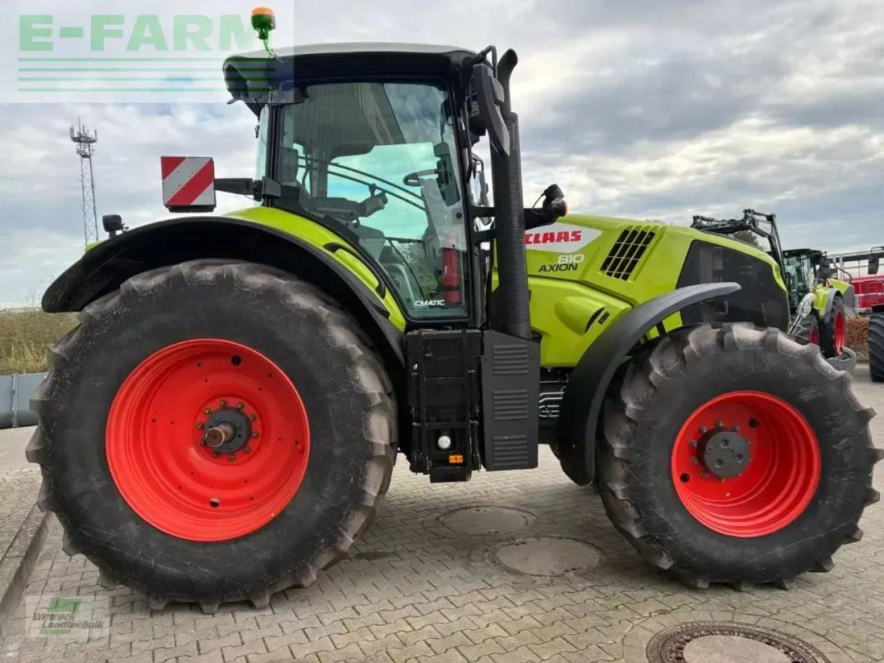 Tracteur agricole CLAAS axion 810 cis+