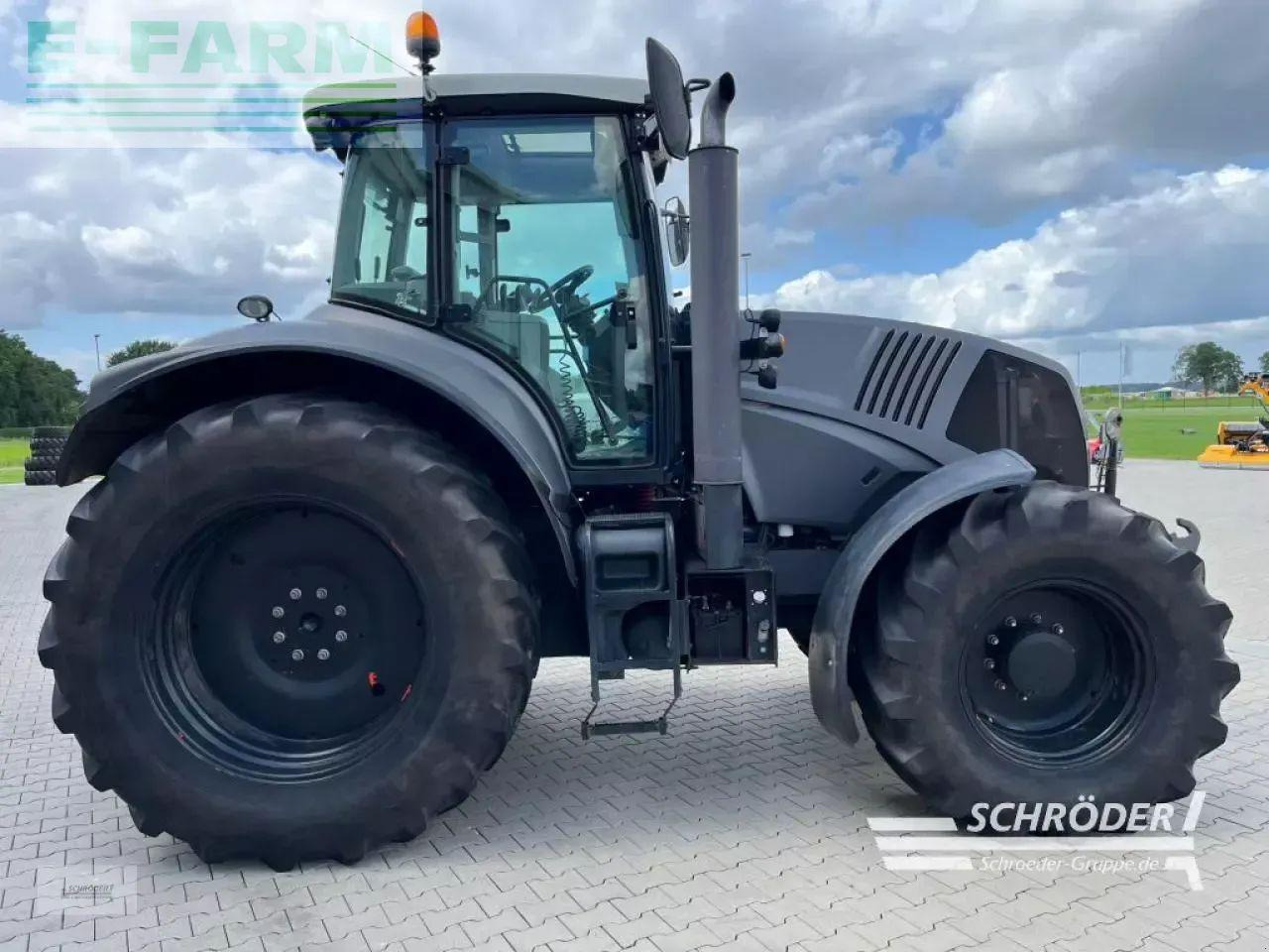 Tracteur agricole CLAAS axion 810 cis