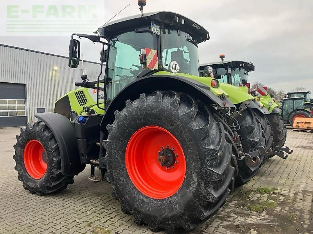 Tracteur agricole CLAAS axion 810 cis+ cm
