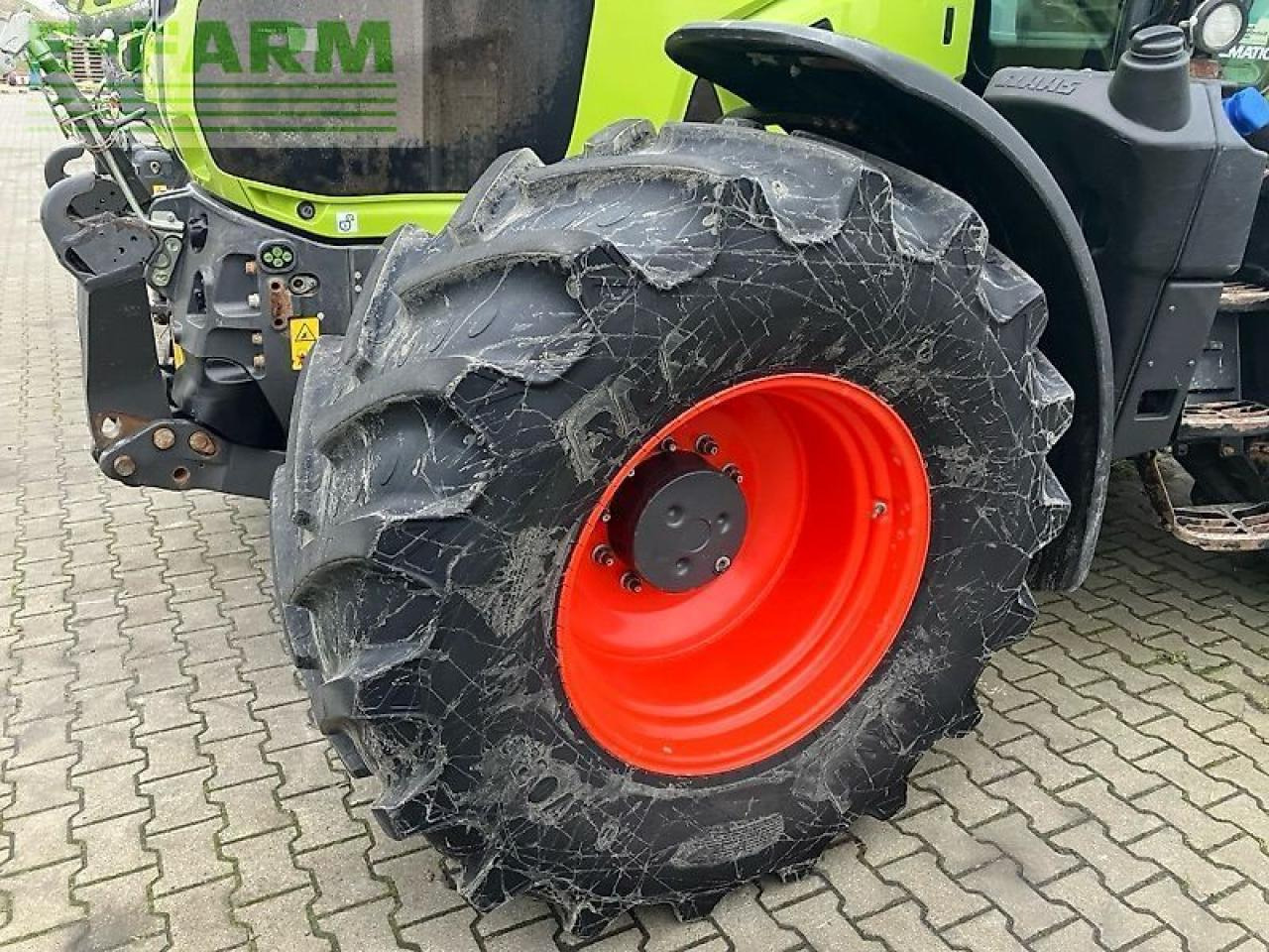 Tracteur agricole CLAAS axion 810 cis+ cm