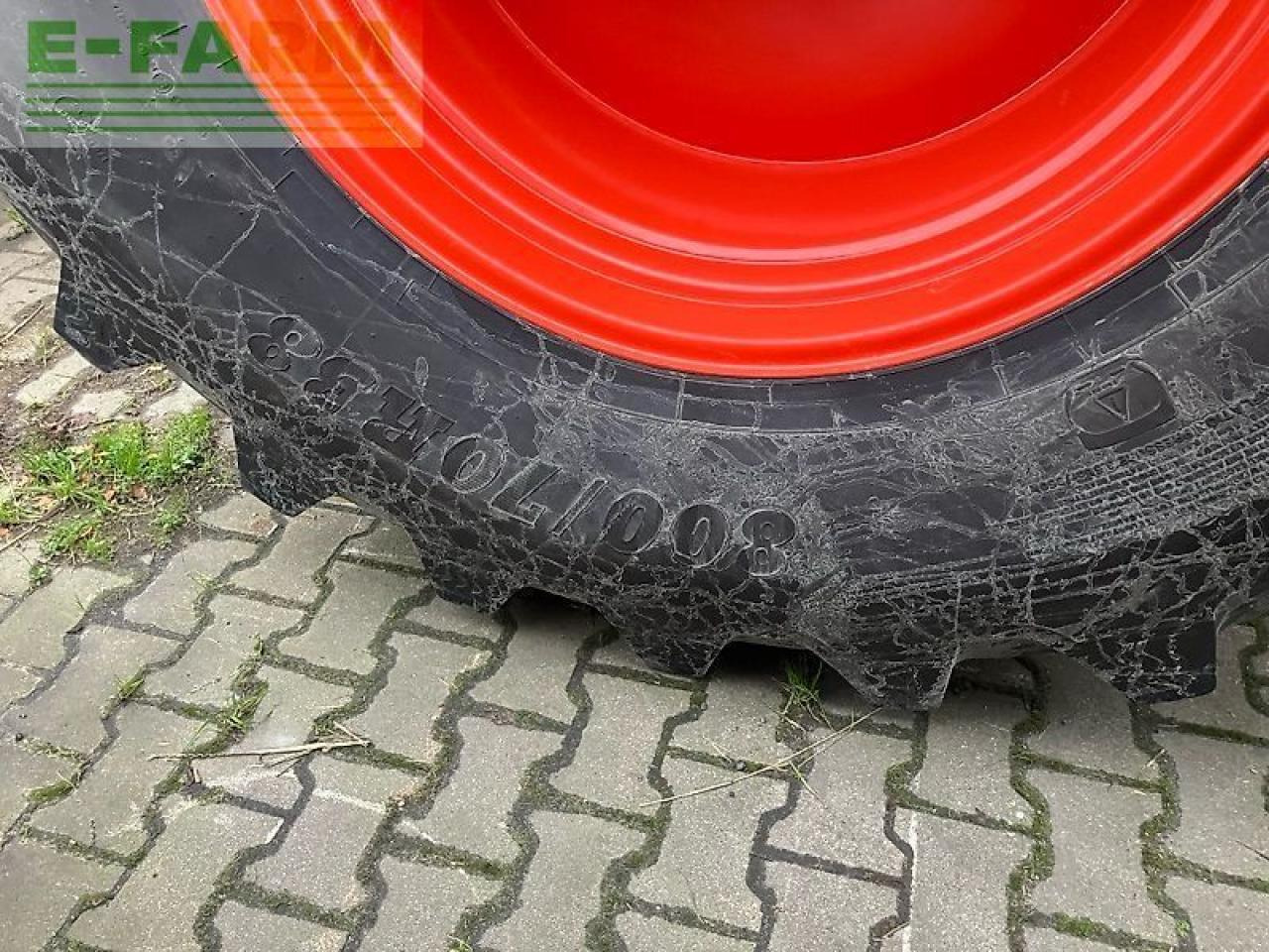 Tracteur agricole CLAAS axion 810 cis+ cm