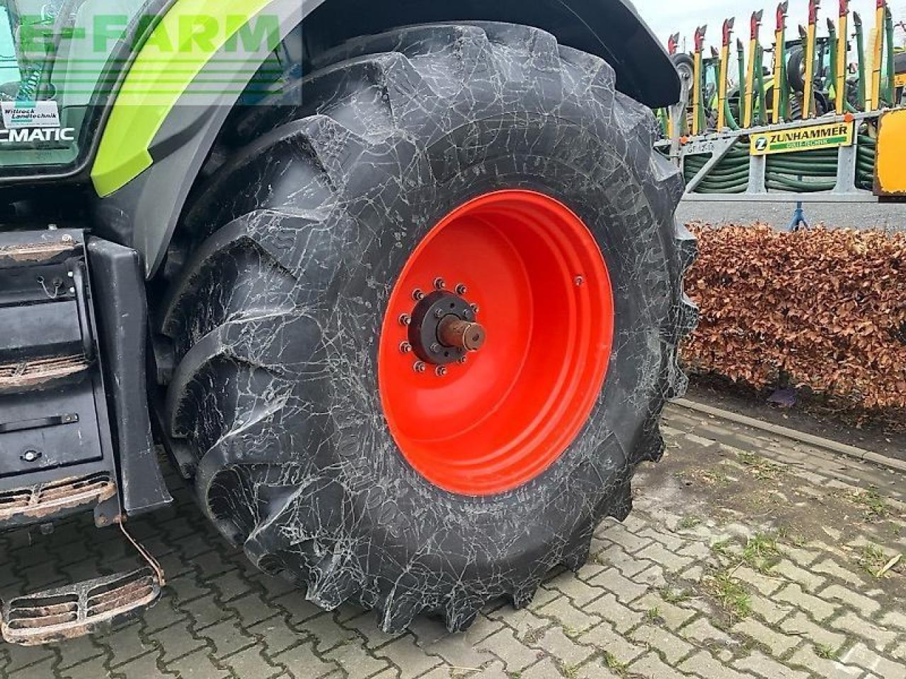 Tracteur agricole CLAAS axion 810 cis+ cm