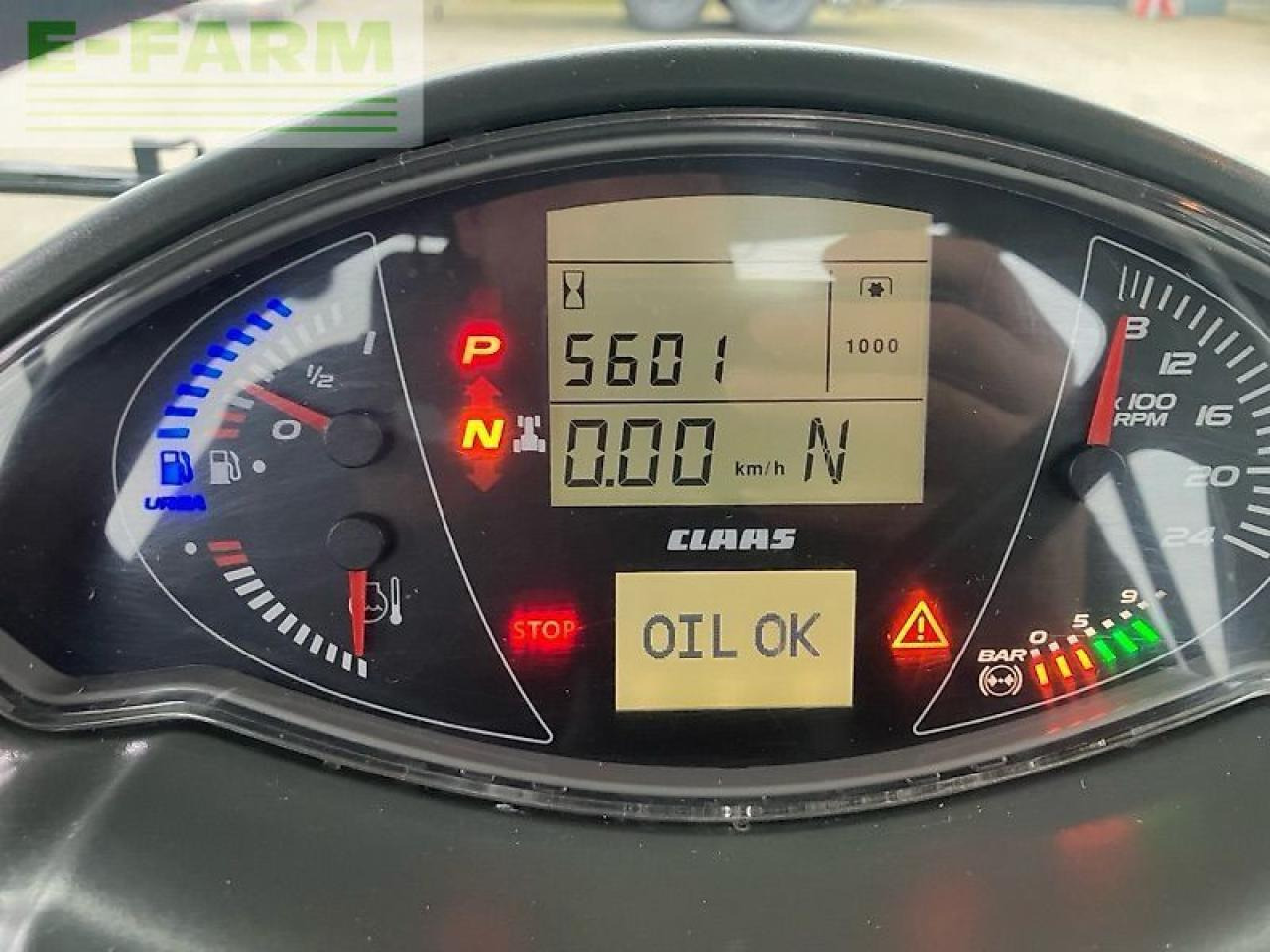 Tracteur agricole CLAAS axion 810 cis+ cm