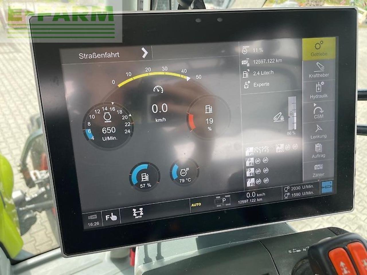 Tracteur agricole CLAAS axion 810 cm