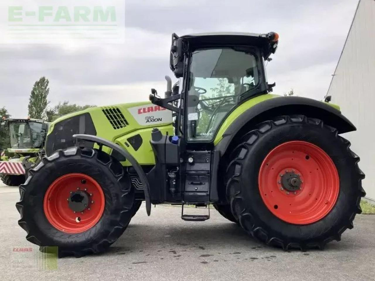 Tracteur agricole CLAAS axion 810 cmatic CMATIC