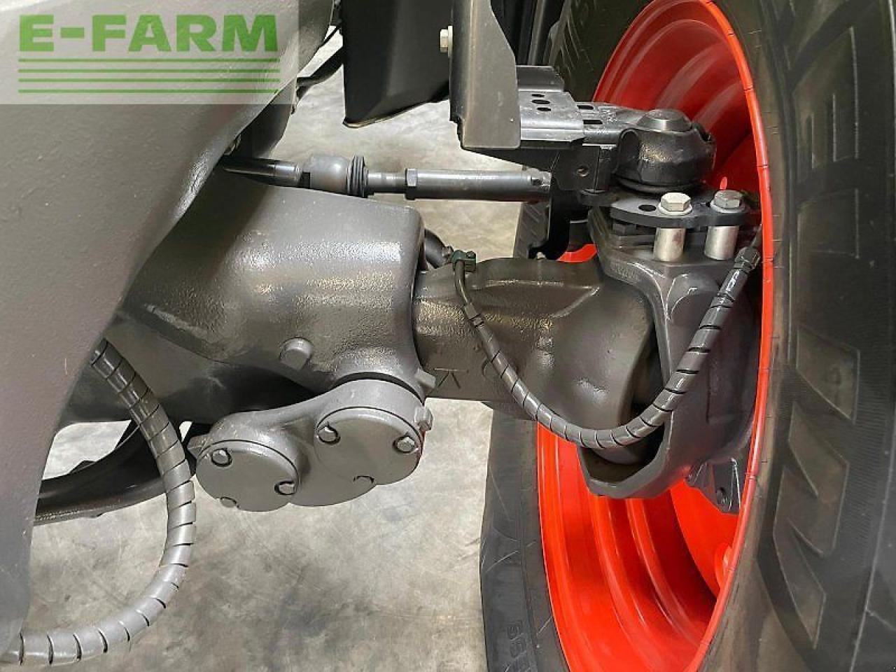 Tracteur agricole CLAAS axion 810 cmatic cebis CMATIC CEBIS