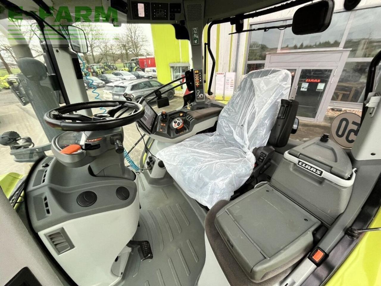 Tracteur agricole CLAAS axion 810 cmatic cebis CMATIC CEBIS