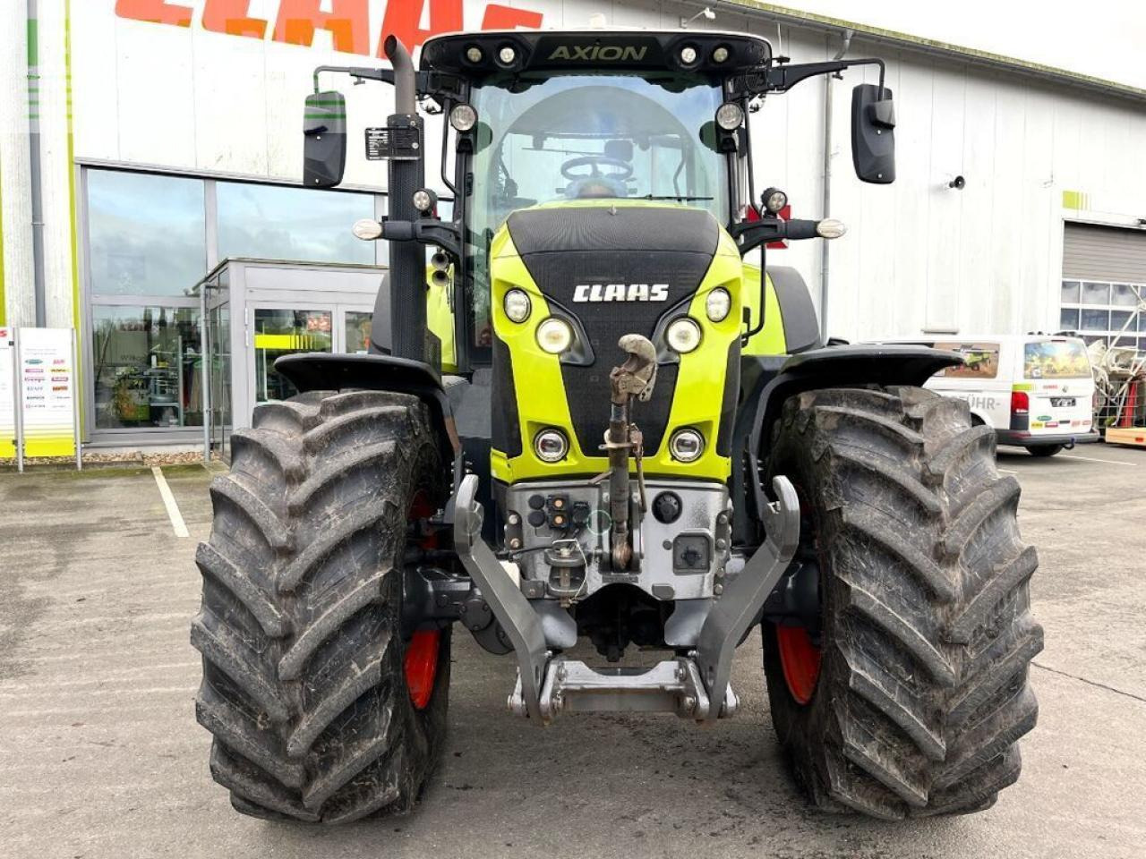 Tracteur agricole CLAAS axion 810 cmatic cebis CMATIC CEBIS