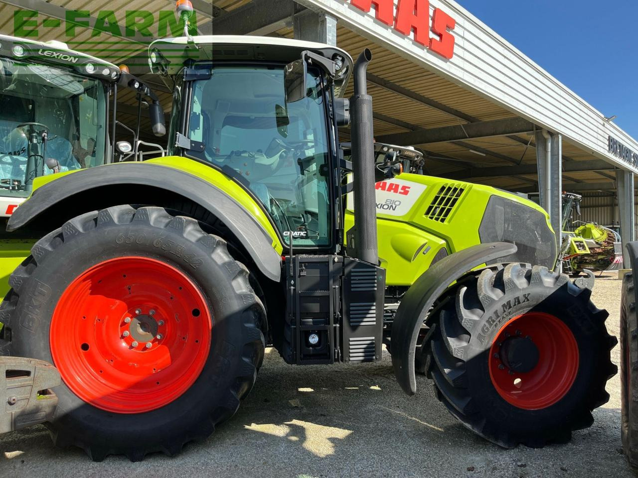 Tracteur agricole CLAAS axion 810 t4f cmatic CMATIC
