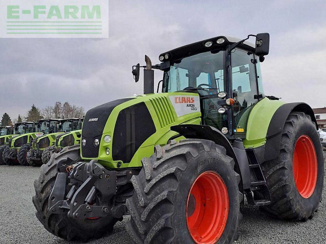 Tracteur agricole CLAAS axion 820 c-matic CMATIC
