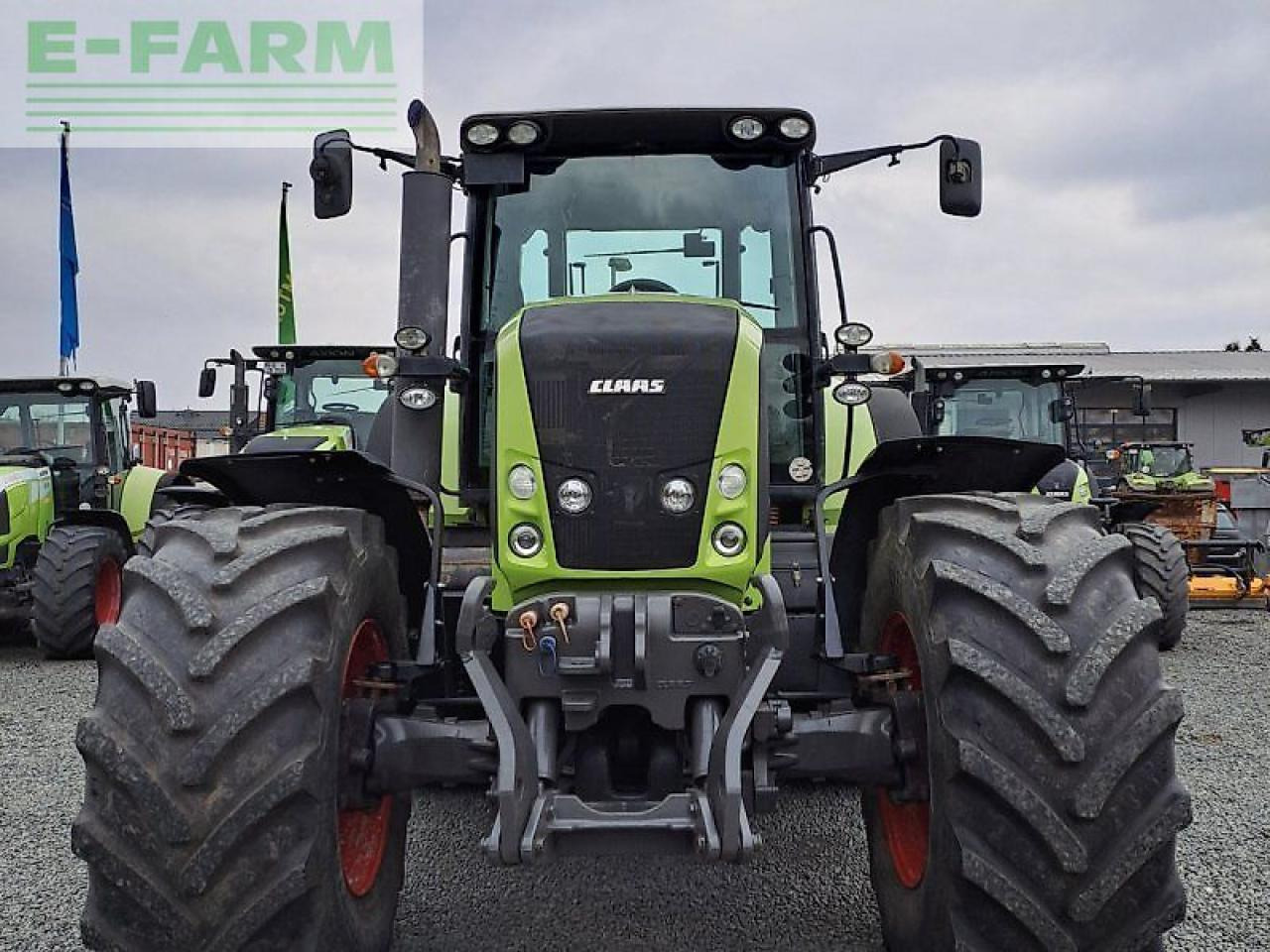 Tracteur agricole CLAAS axion 820 c-matic CMATIC