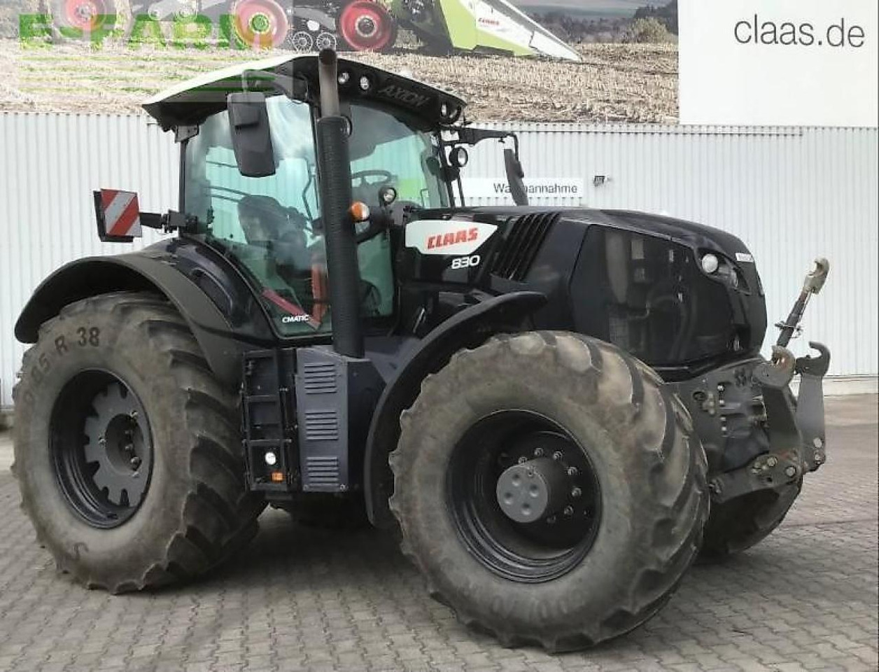 Tracteur agricole CLAAS axion 830