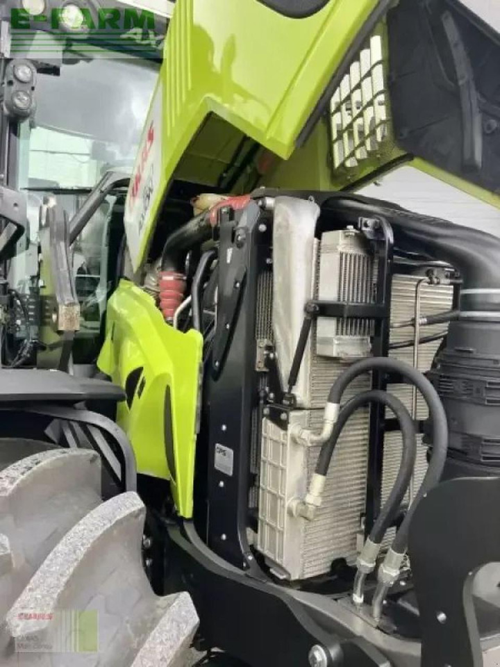 Tracteur agricole CLAAS axion 830 c-matic CMATIC