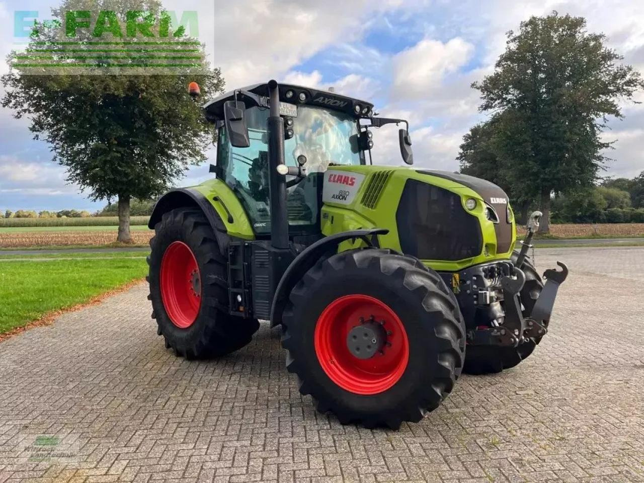 Tracteur agricole CLAAS axion 830 cebis
